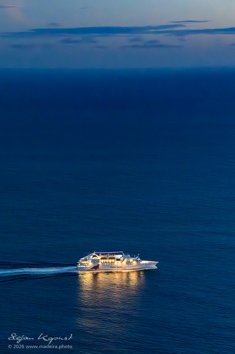 Stacks Image 876